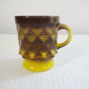 Vintage‎ Anchor Hocking Fire King Brown Yellow Diamond Pattern Mug